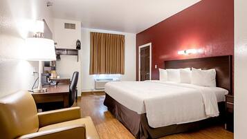 Desk, iron/ironing board, rollaway beds, free WiFi