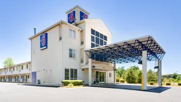 Bagian depan properti