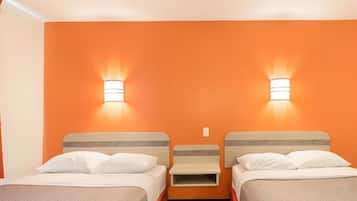 Ilmainen Wi-Fi, vuodevaatteet, herätyskellot