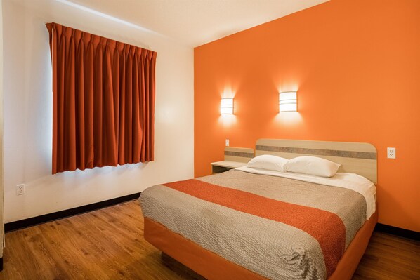 Free WiFi, bed sheets, alarm clocks