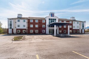 Free self-parking - Motel 6 Newport, TN (Newport)