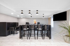 Free daily buffet breakfast - Baymont by Wyndham Gillette (Gillette)