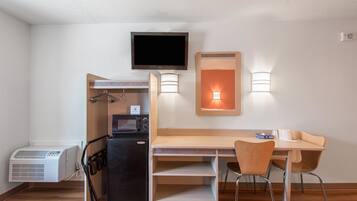 Individually furnished, desk, blackout drapes, free WiFi