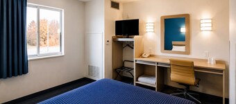Econo Lodge Menomonie