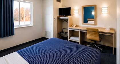 Econo Lodge Menomonie