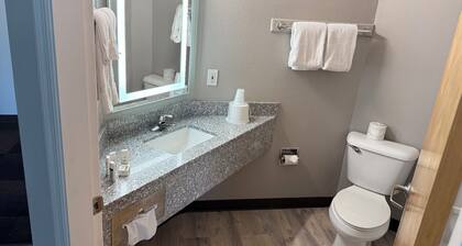 Baymont by Wyndham Athens, TN