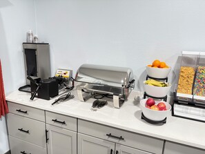 Free daily buffet breakfast 