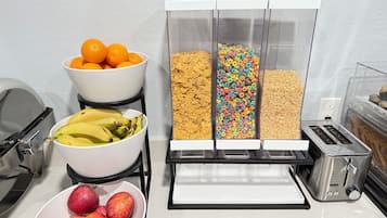 Free daily buffet breakfast