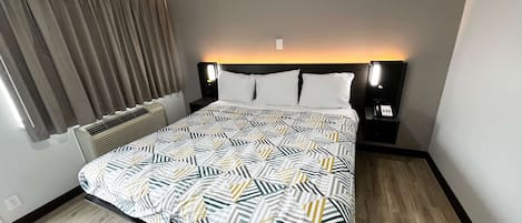 Blackout drapes, free WiFi, bed sheets