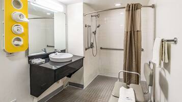 Douche, serviettes fournies