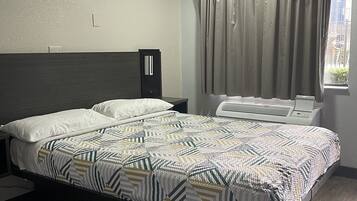 Desk, laptop workspace, free WiFi, bed sheets