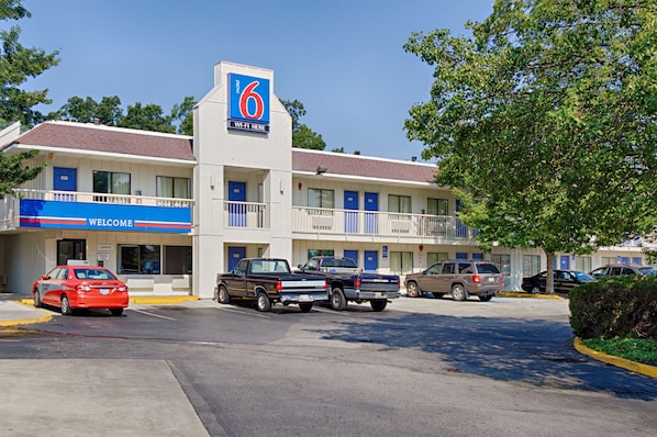 Motel 6 Laurel, DC - Washington Northeast, Baltimore: Info, Photos