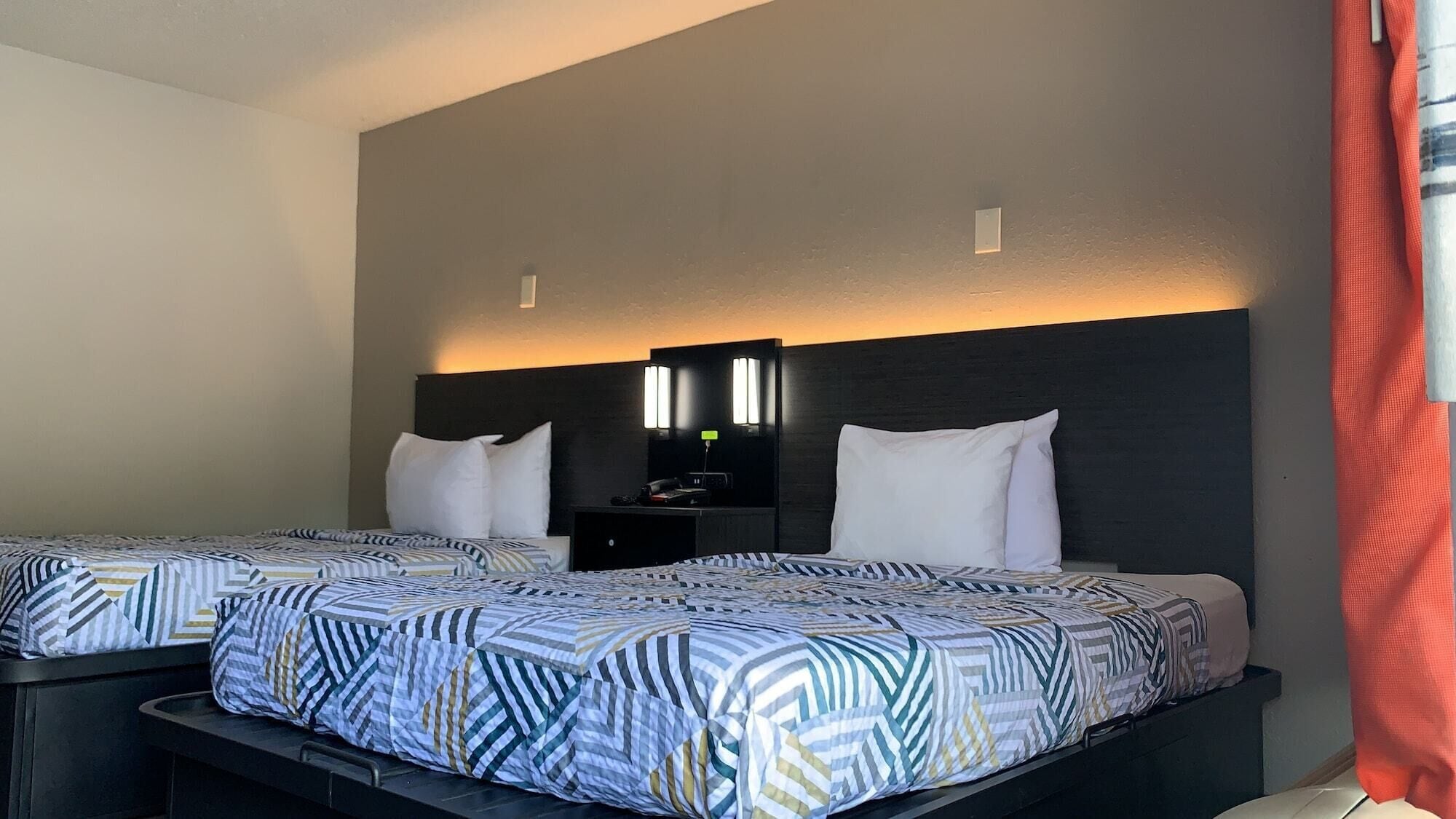 Free WiFi, bed sheets, alarm clocks