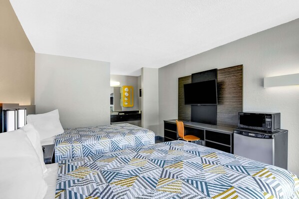 Free WiFi, bed sheets, alarm clocks - Motel 6 Dalton, GA (Dalton)