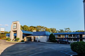 Exterior - Budget Inn Greenville By Hotel O I-85 (Greenville)