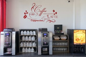 Tägliches Frühstücksbuffet gegen Gebühr