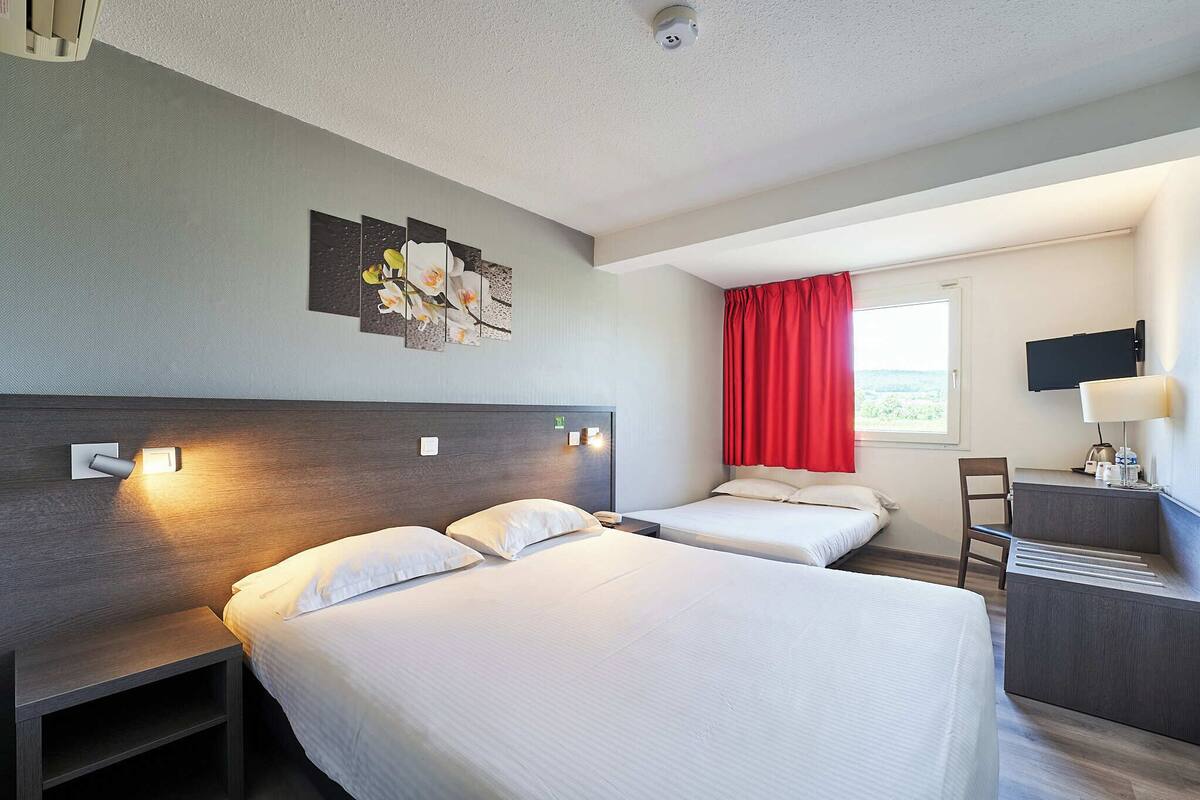 Comfort Quadruple Room, 1 Double Bed with Sofa bed