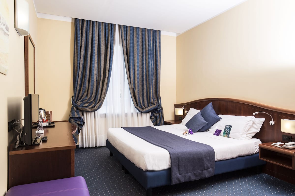 Chambre Standard, 1 lit double et 1 canapé-lit