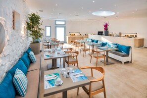 Desayuno buffet incluido