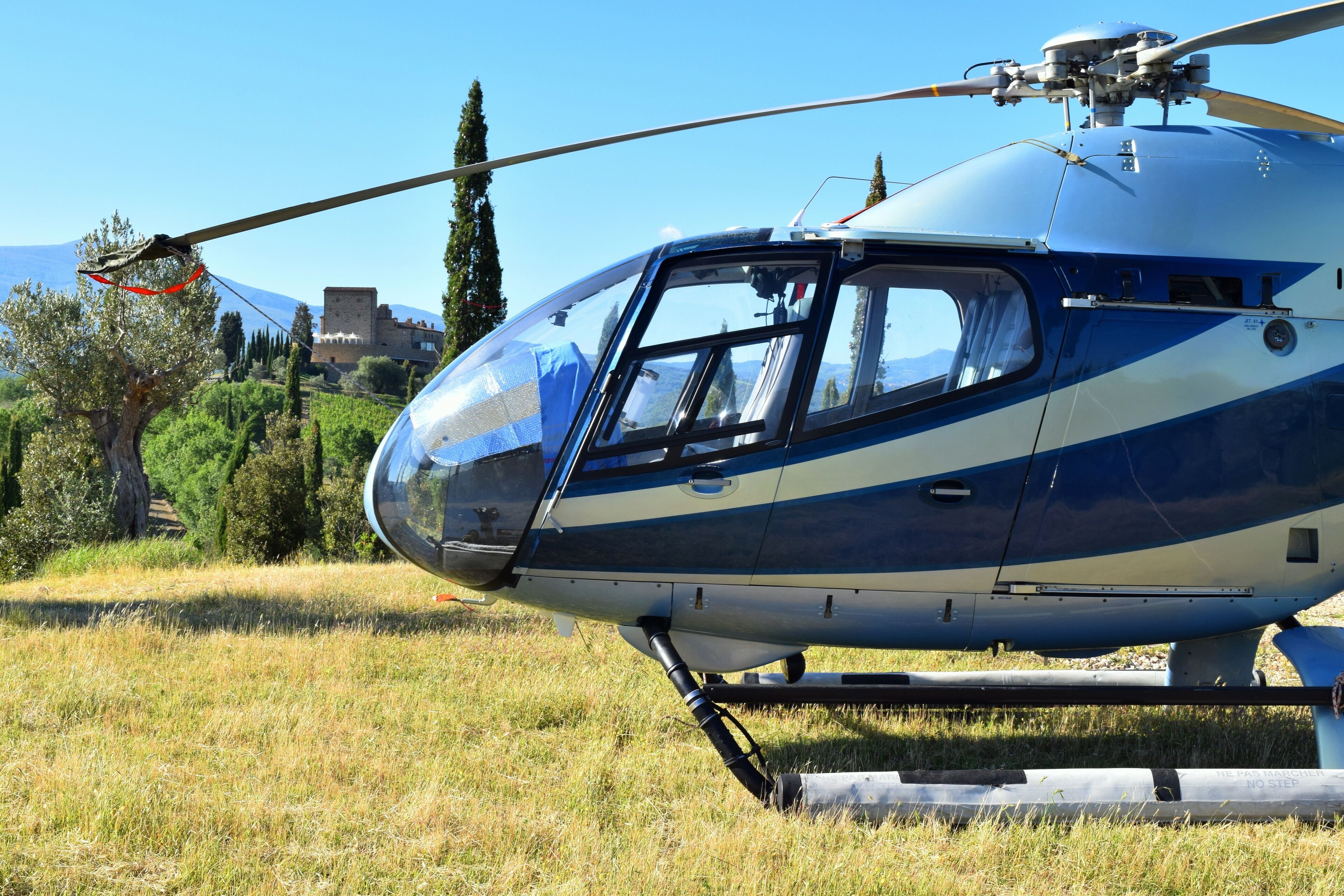 helicopter/plane tours
