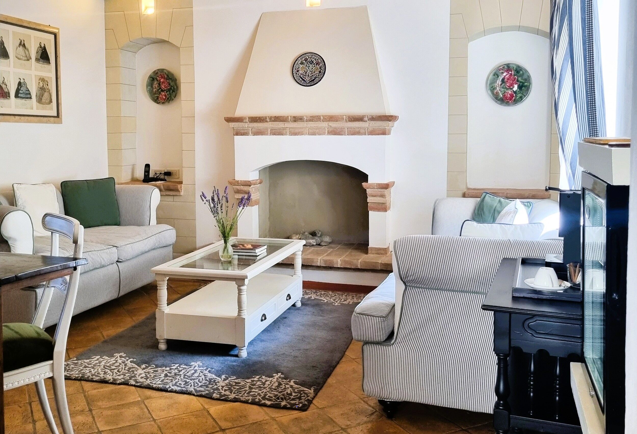 classic junior suite | living area | 50-inch lcd tv with digital channels, tv