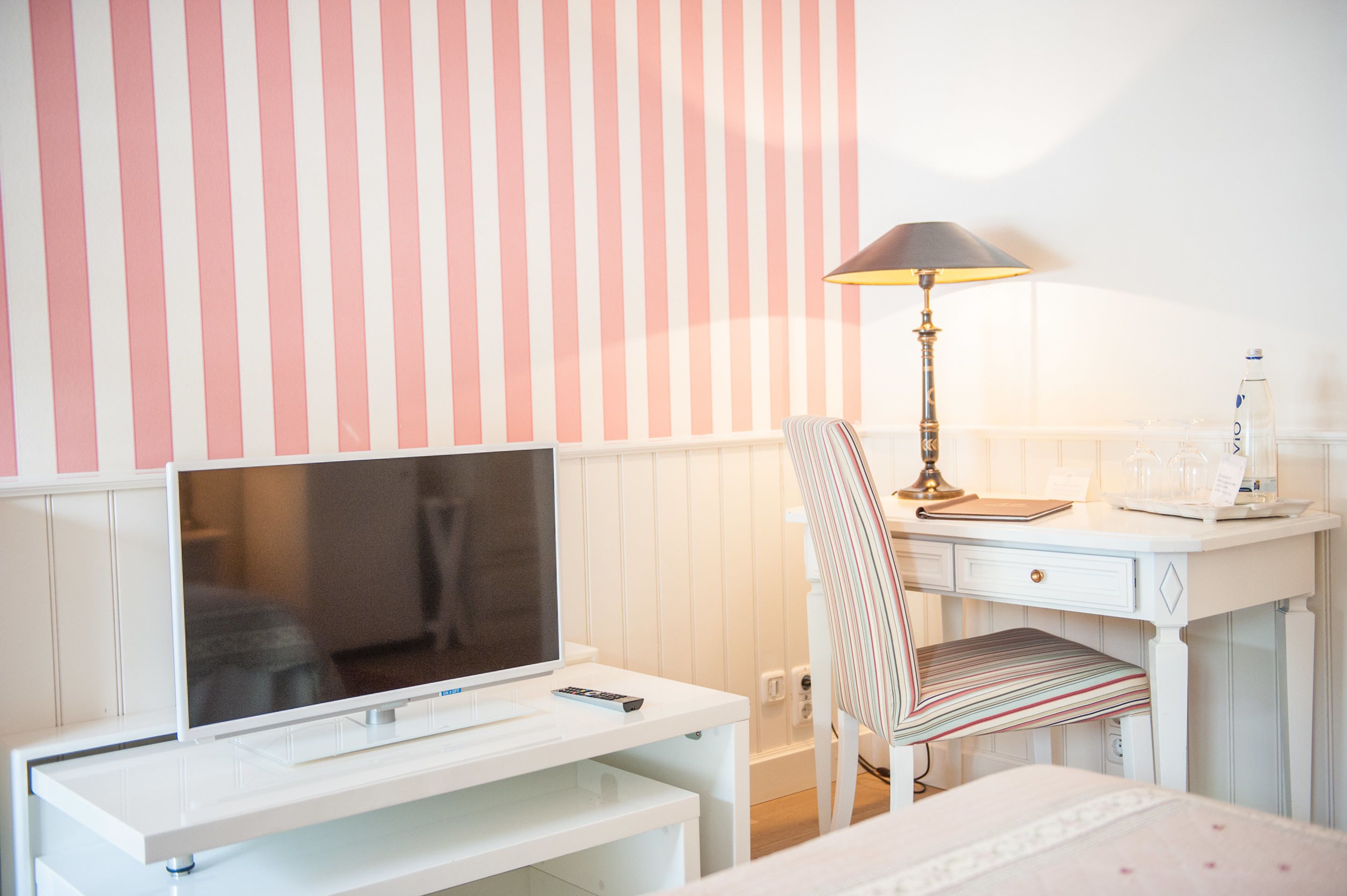 classic single room, garden view | 1 bedroom, hypo-allergenic bedding, minibar, in-room safe