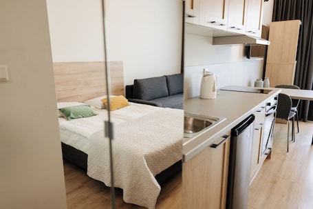 1 habitación, ropa de cama hipoalergénica y minibar