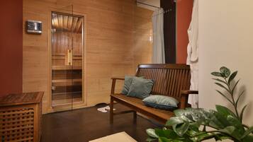 Sauna, hot tub, body treatments, sports massages, massages