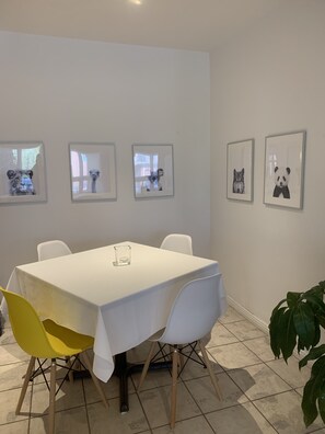 Sala de estar en el lobby