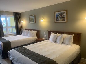 Standard Single Room, 2 Queen Beds