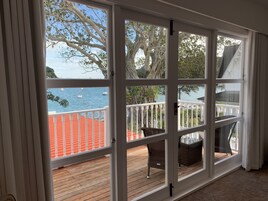 Quarto premium, vista para a baía | Vista do quarto