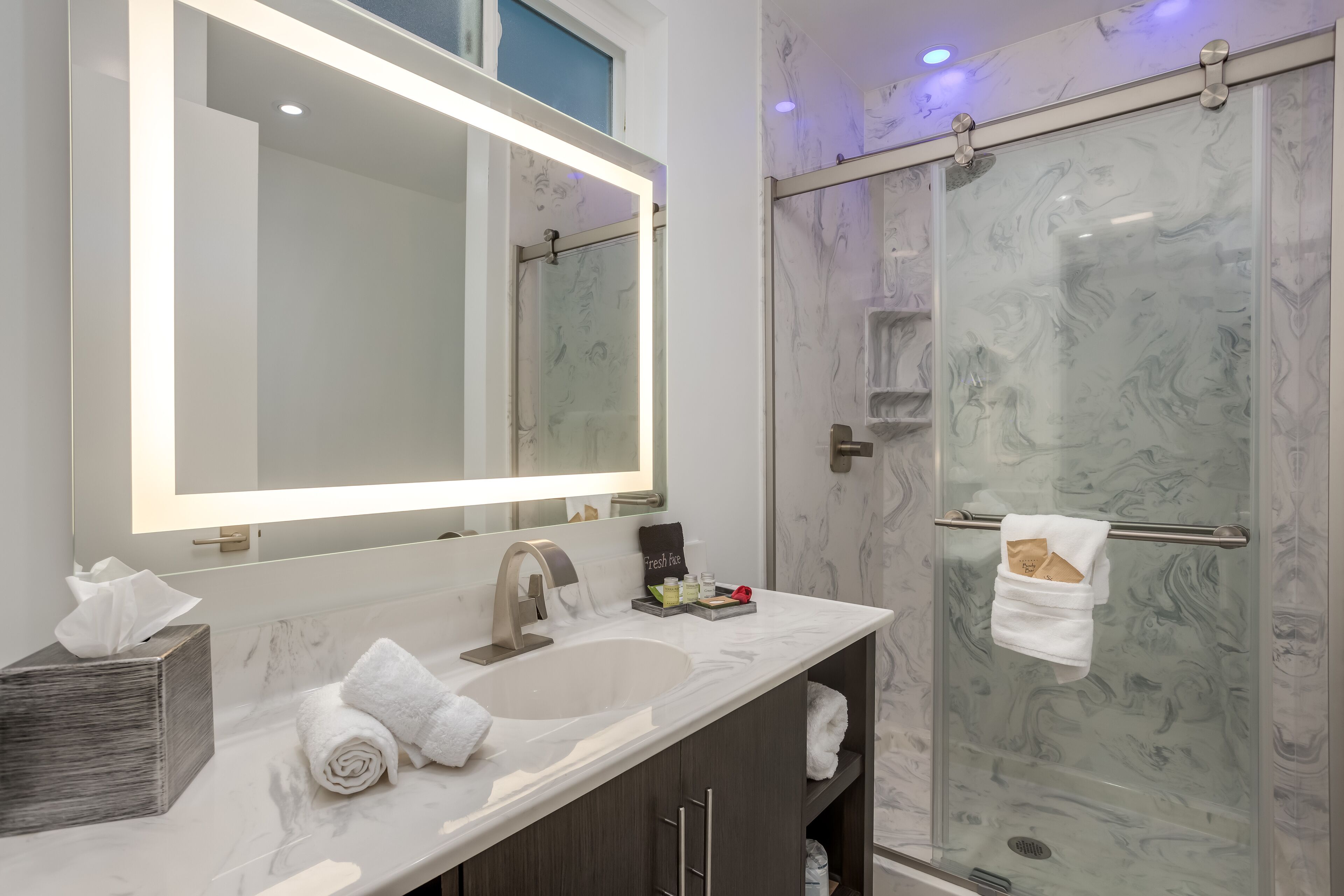 shower, free toiletries, hair dryer, bathrobes