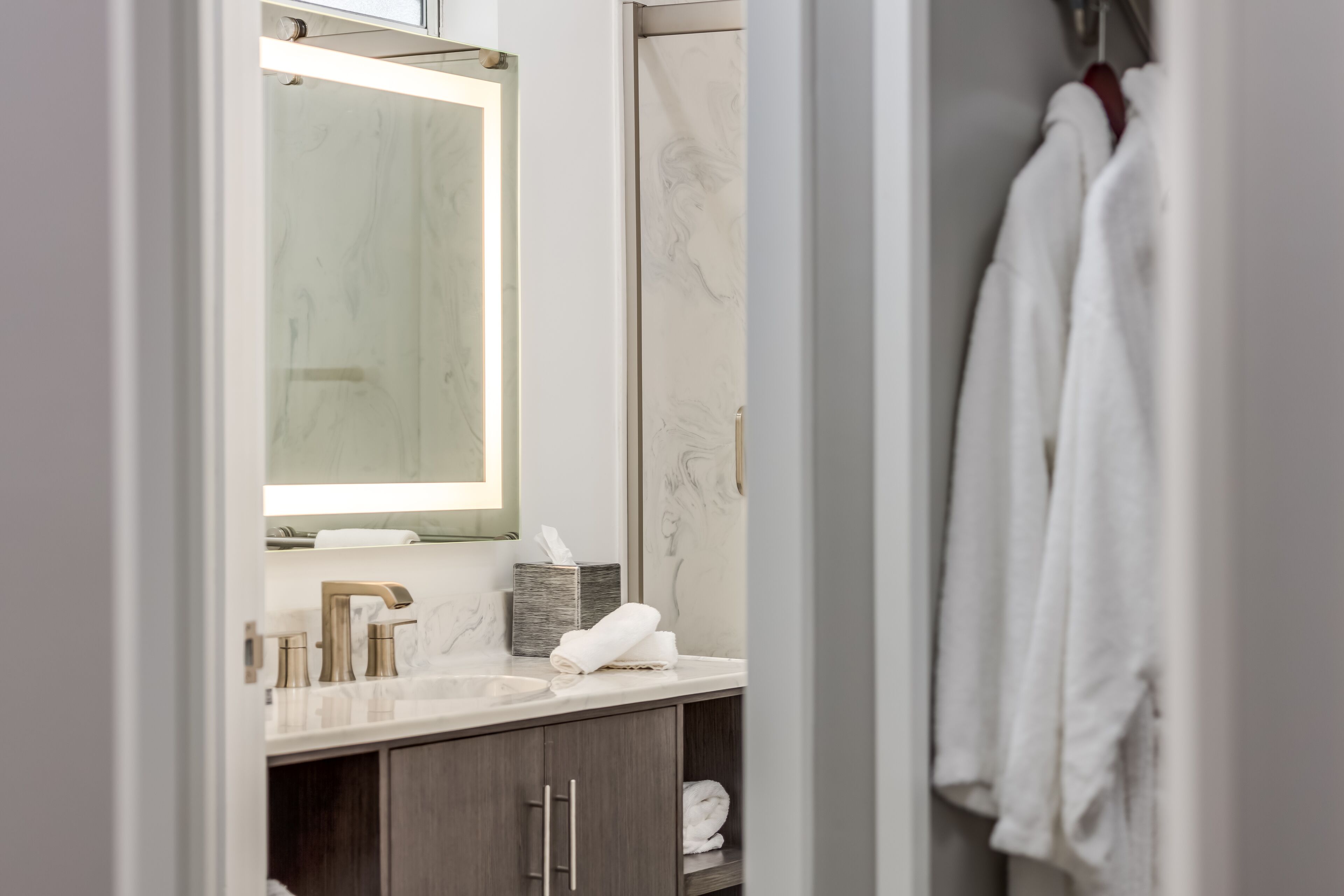 shower, free toiletries, hair dryer, bathrobes