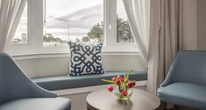 Harbor View Inn