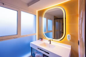 In-room safe, iron/ironing board, free WiFi - Sholeo Lodges Los Gigantes (Guia de Isora)
