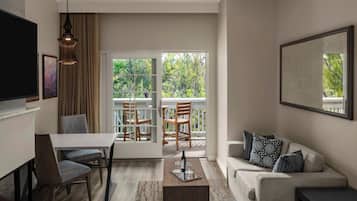 Luxury Room, 1 King Bed with Sofa bed, Balcony (View)