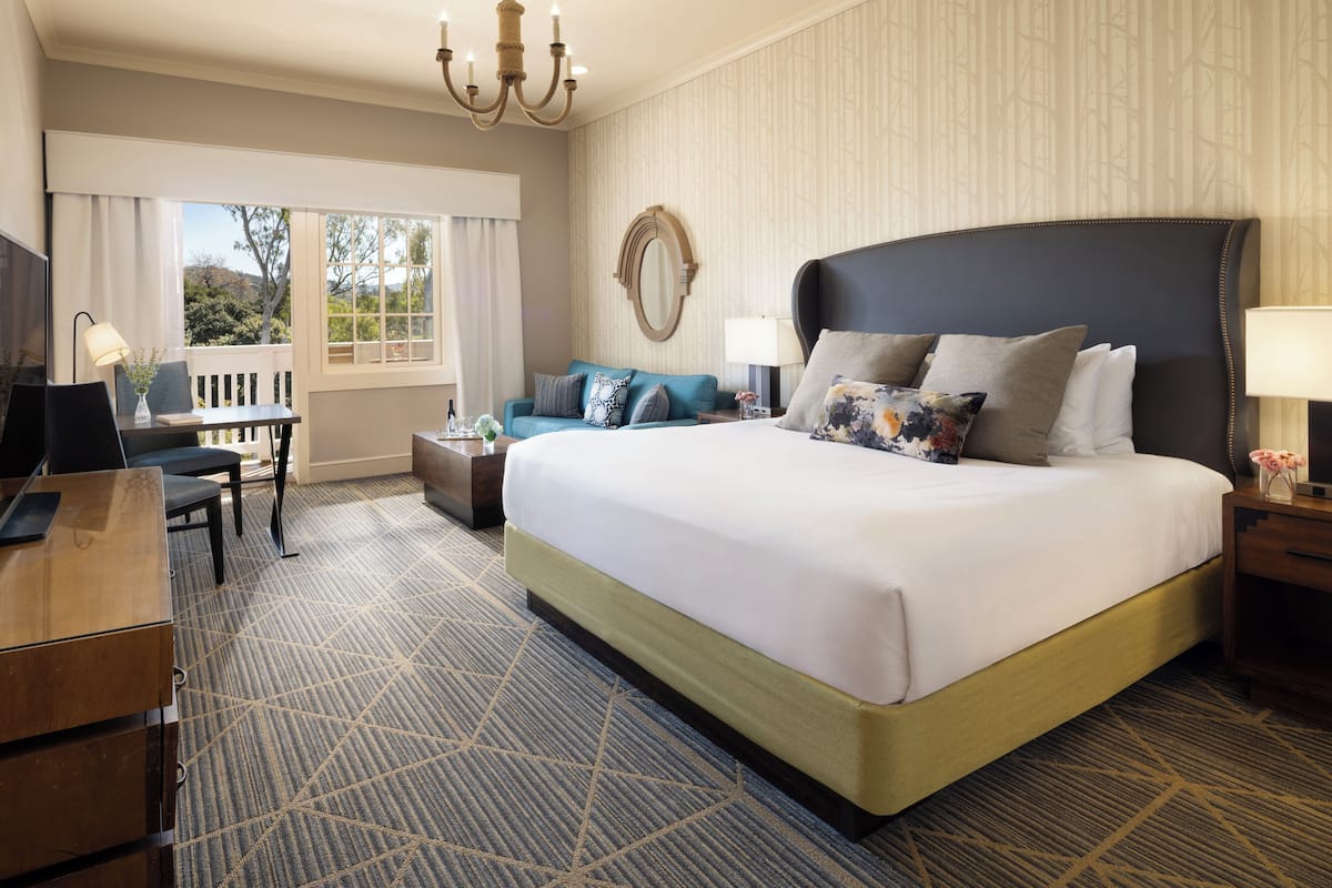 Habitación Deluxe, vista al río | Ropa de cama de alta calidad, edredón y camas con pillow-top