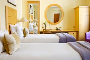 ตู้นิรภัยในห้องพัก, เตารีด/โต๊ะรีดผ้า, Wi-Fi ฟรี, ผ้าปูที่นอน