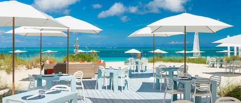 2 restaurants, breakfast, lunch, dinner served; Fusion cuisine