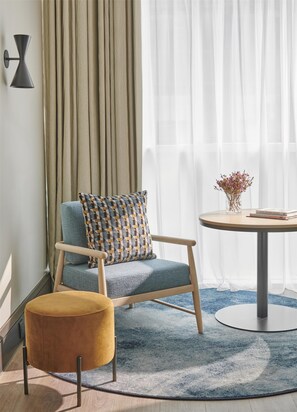 Premium bedding, minibar, in-room safe, laptop workspace