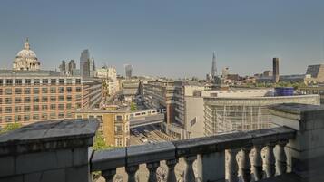 Suíte executiva, vista para a cidade (Regency) | Vista do quarto
