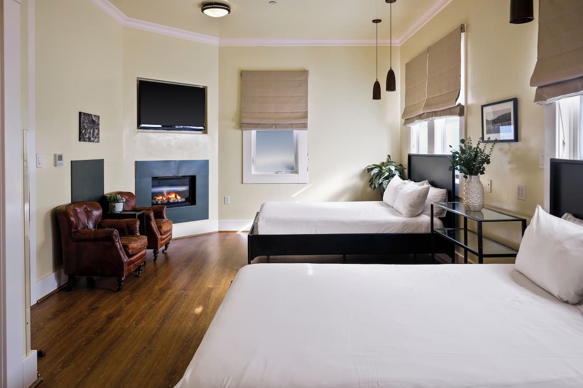 Premium bedding, down comforters, pillowtop beds, desk
