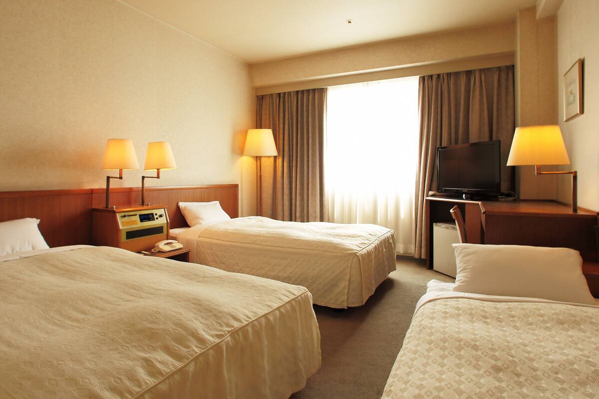 Triple Room