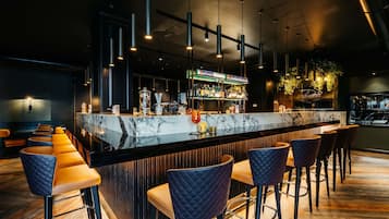 Bar (in der Unterkunft)