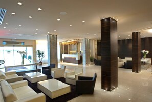 Lobby-Lounge