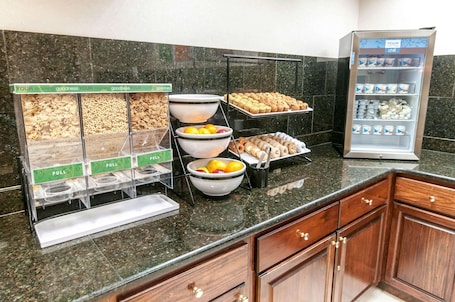 Desayuno buffet incluido todos los días
