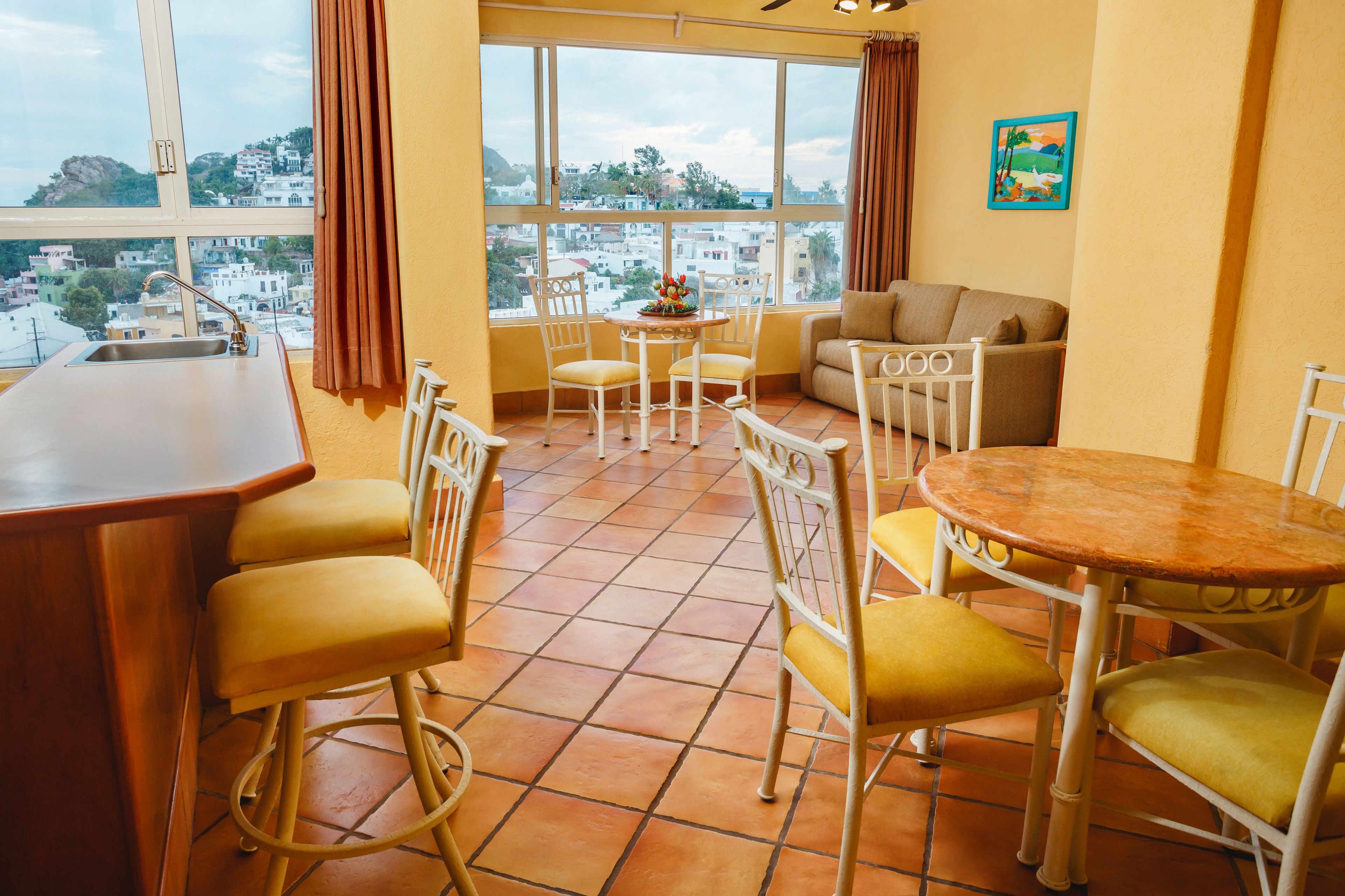 suite, 2 double beds, smoking | 1 bedroom, in-room safe, desk, laptop workspace