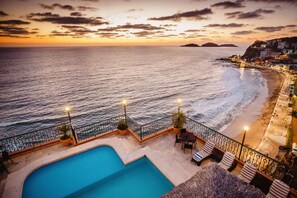 On the beach - Best Western Posada Freeman (Mazatlán)