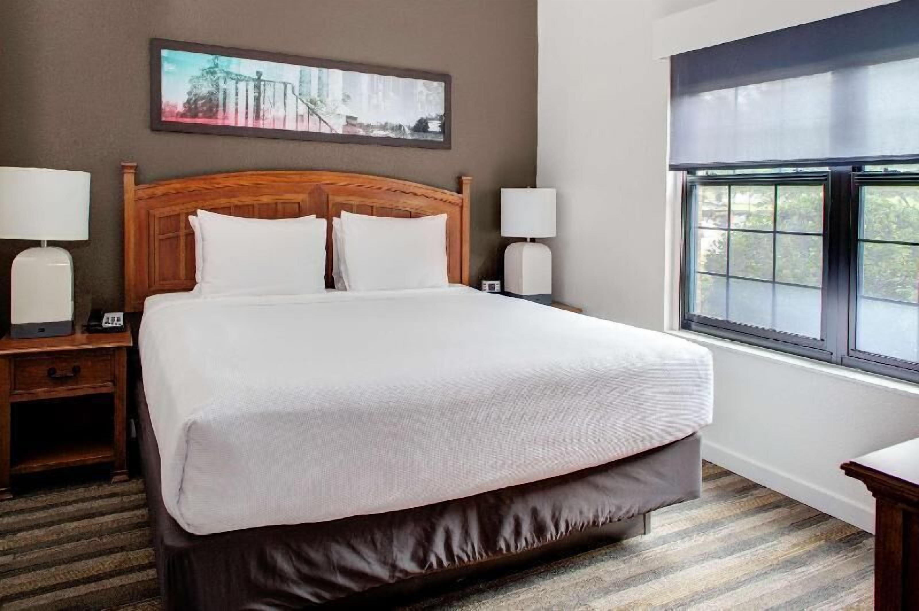 Premium bedding, down comforters, pillowtop beds, desk