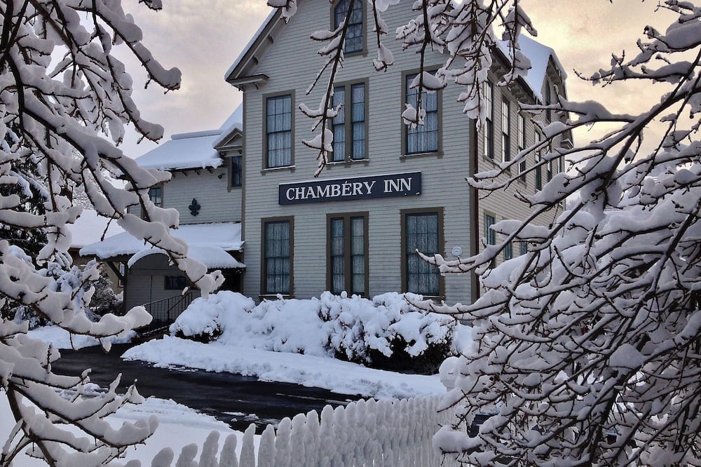 Chambery Inn - South Lee, MA
